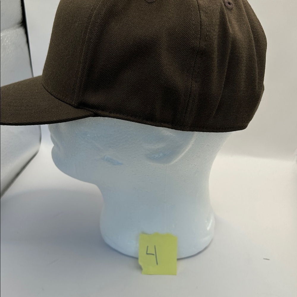 Classic Brown Men's Hat - Picture 11 of 13